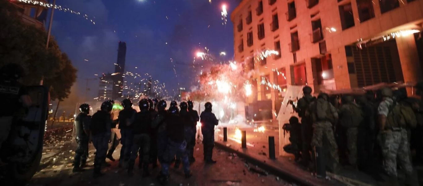 Εκτός ελέγχου η κατάσταση στο Λίβανο - Ο πρωθυπουργός εξήγγειλε πρόωρες εκλογές